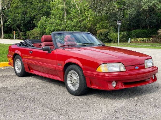 1988 Ford Mustang GT