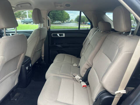 2021 Ford Explorer
