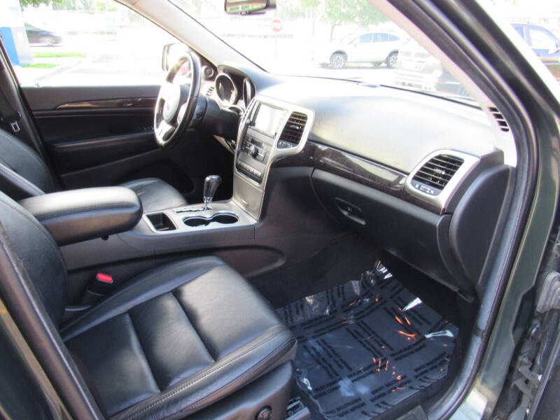 2011 Jeep Grand Cherokee Laredo