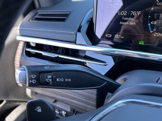 2025 GMC Sierra EV Denali