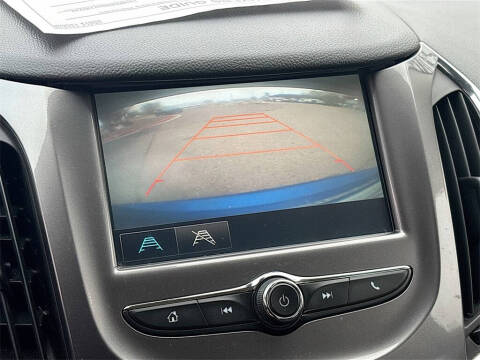 2017 Chevrolet Cruze LT Auto