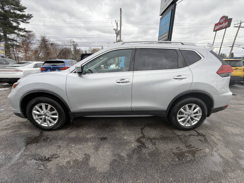 2017 Nissan Rogue SV