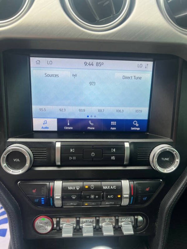 2020 Ford Mustang EcoBoost