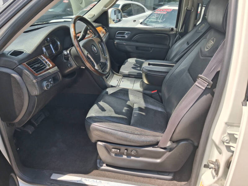 2014 Cadillac Escalade ESV Platinum