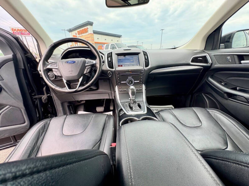 2016 Ford Edge Titanium