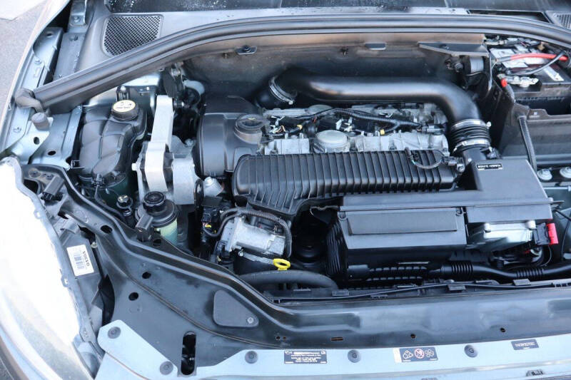 2016 Volvo XC60 T5 Premier