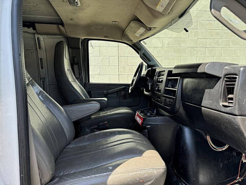 2016 Chevrolet Express 2500