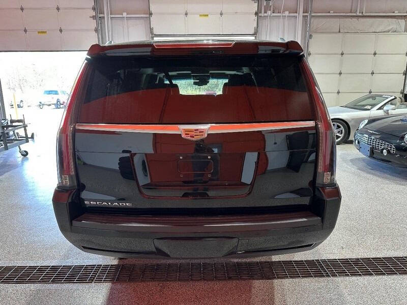 2015 Cadillac Escalade ESV Premium