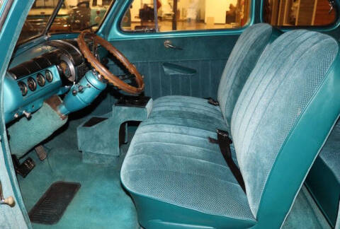 1948 Ford Super Deluxe