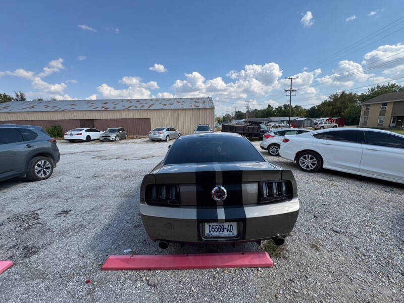 2005 Ford Mustang