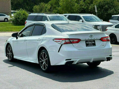 2020 Toyota Camry SE
