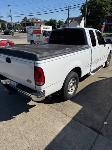 1998 Ford F-150 Lariat