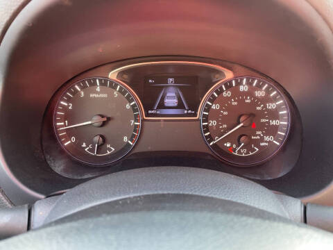 2016 Nissan Altima 2.5 SR