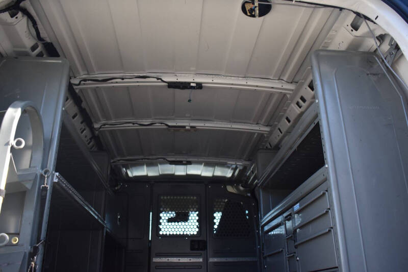 2021 Chevrolet Express 2500