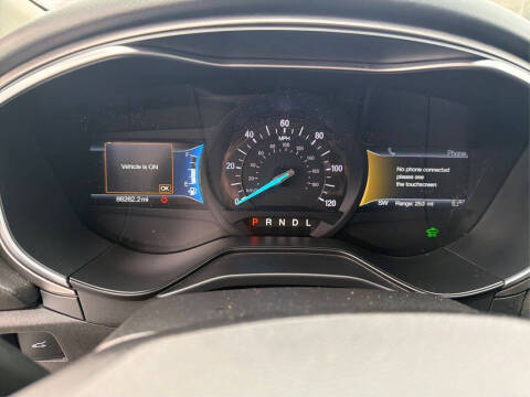 2019 Ford Fusion Hybrid SE