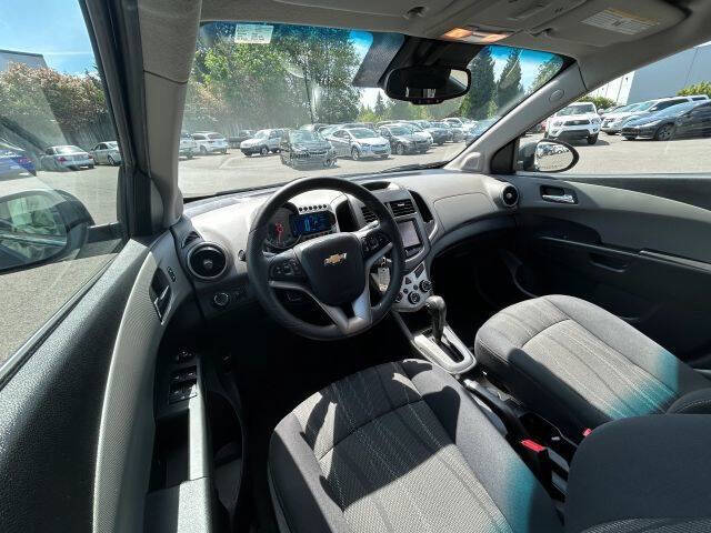 2015 Chevrolet Sonic LT Auto