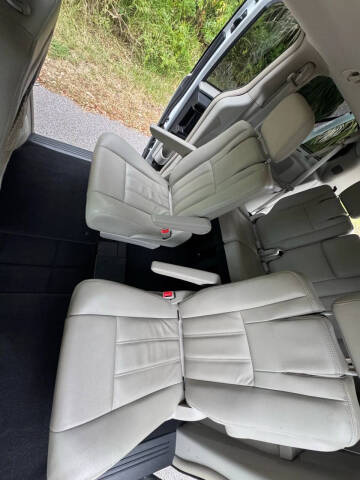 2014 Chrysler Town and Country Touring