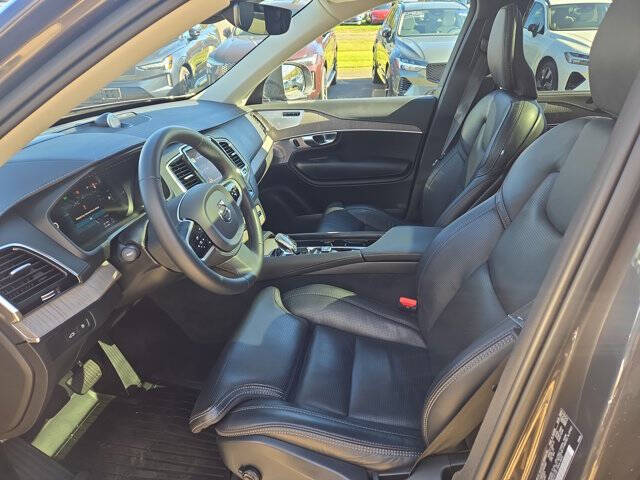 2023 Volvo XC90 Recharge T8 Ultimate Bright Theme 7P