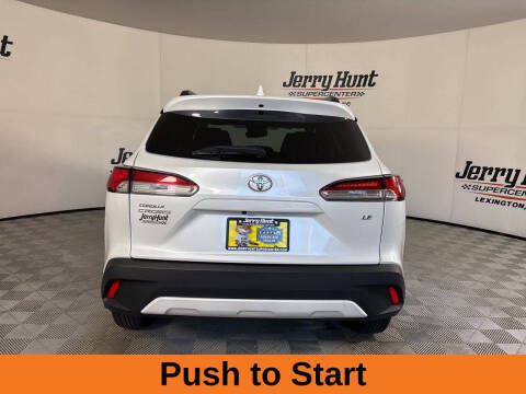 2024 Toyota Corolla Cross LE