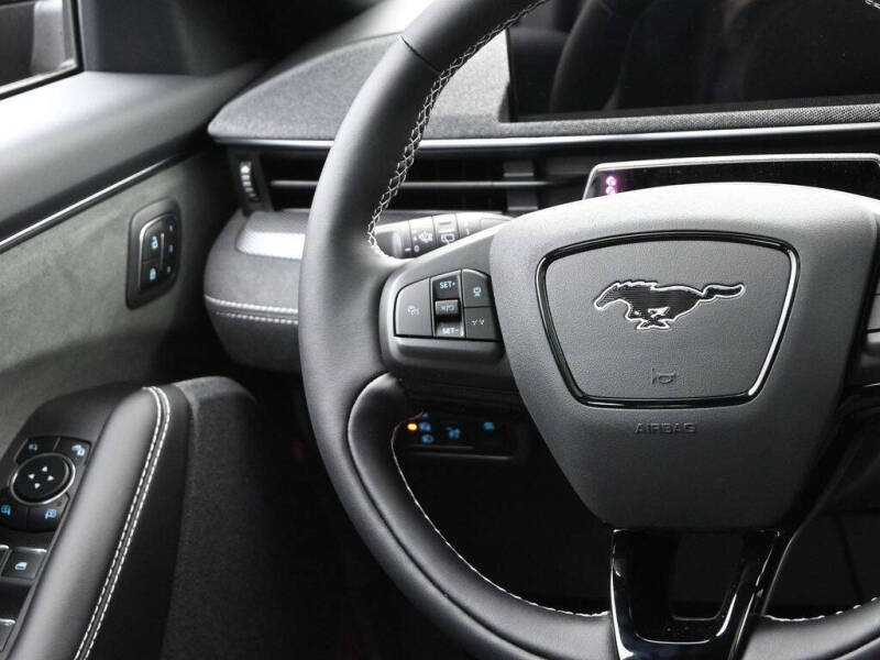 2025 Ford Mustang Mach-E GT