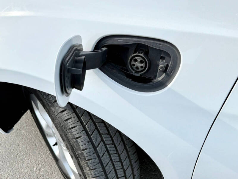 2018 Chrysler Pacifica Hybrid Touring Plus