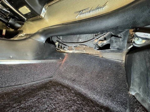 1961 Ford Thunderbird