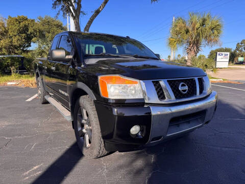 2015 Nissan Titan SV