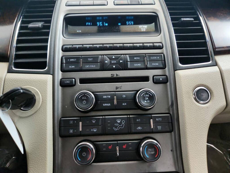 2012 Ford Taurus SEL