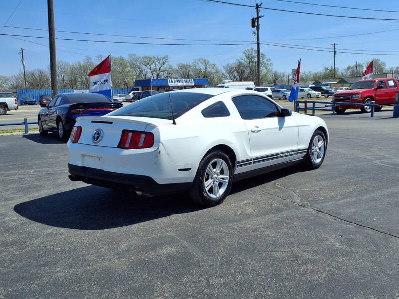 2012 Ford Mustang V6