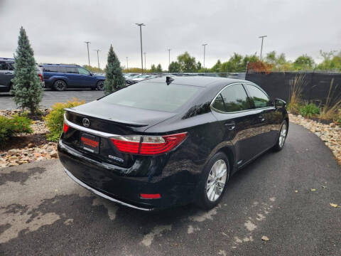 2015 Lexus ES 300h