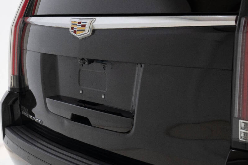 2020 Cadillac Escalade Platinum