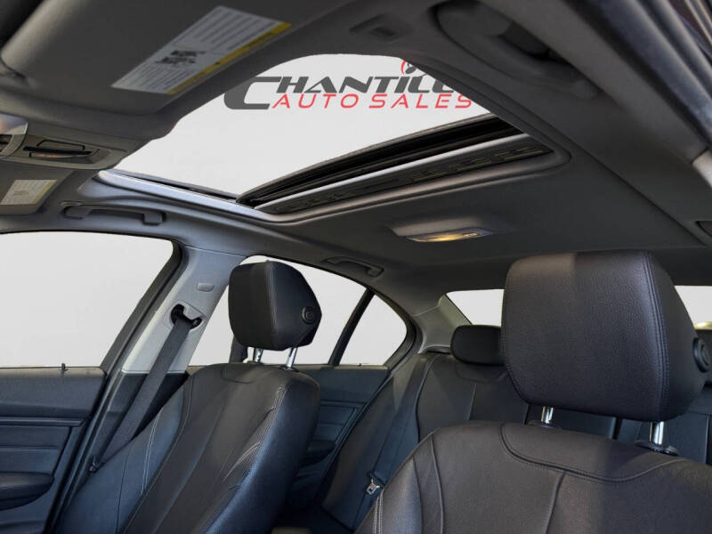 2012 BMW 3 Series 335i