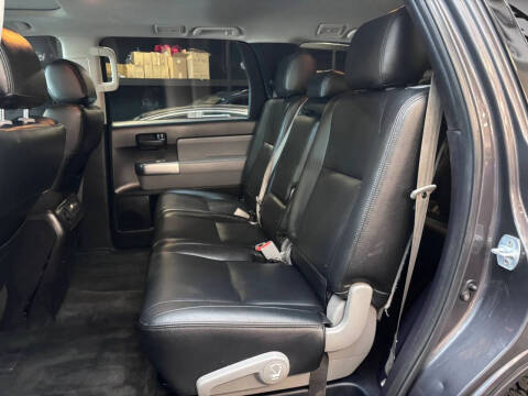 2018 Toyota Sequoia