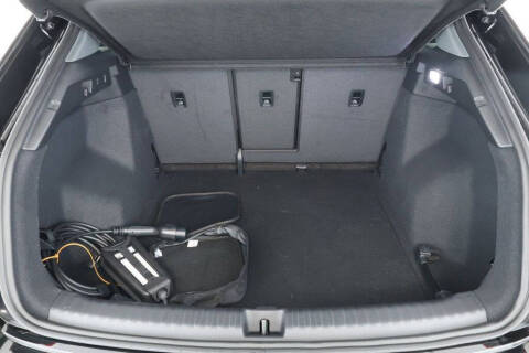 2025 Audi Q4 e-tron quattro Premium 55