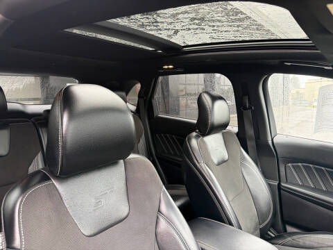 2019 Ford Edge ST