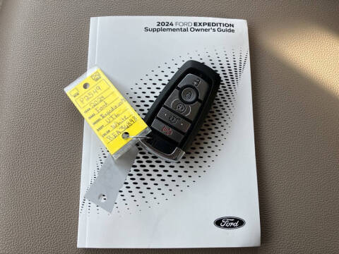 2024 Ford Expedition MAX XLT