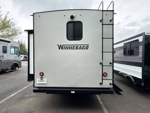 2021 Winnebago Voyage