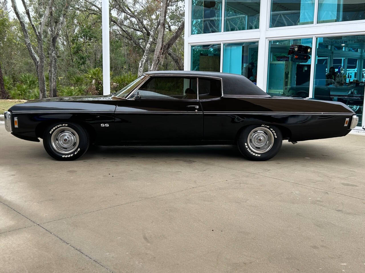 1969 Chevrolet Impala 12