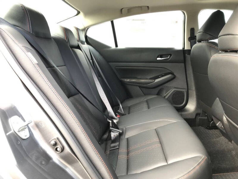 2025 Nissan Altima 2.5 SR