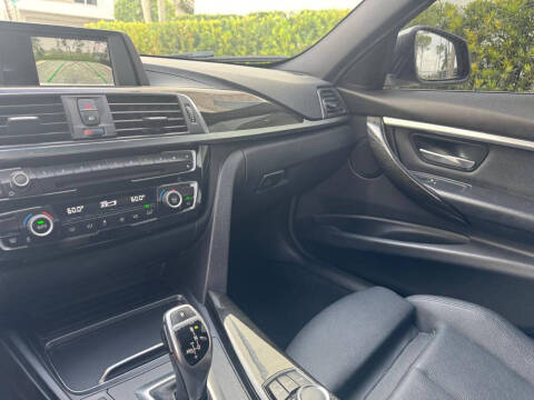 2018 BMW 3 Series 330i