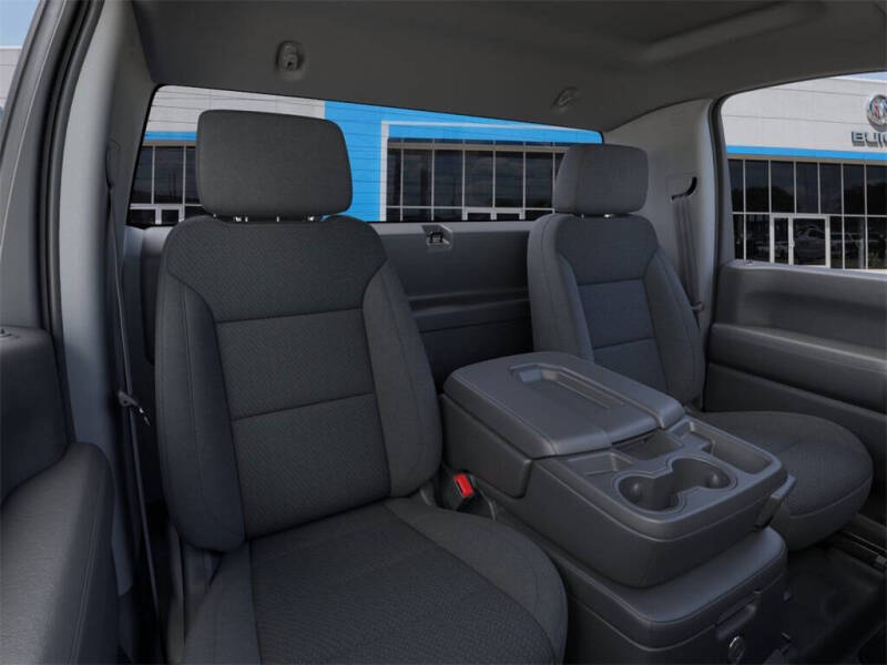 2025 GMC Sierra 2500HD Pro