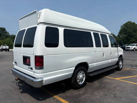 2012 Ford E-Series E-350 SD XL
