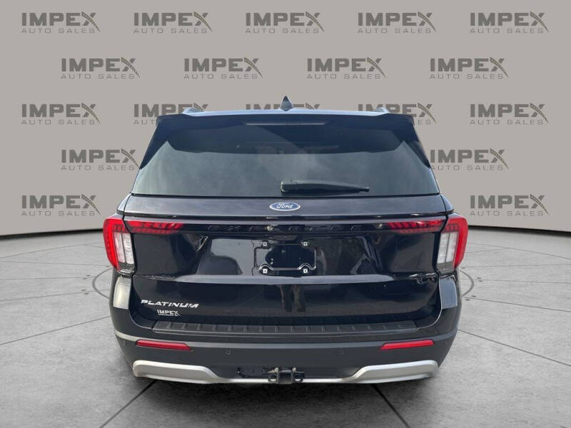 2025 Ford Explorer Platinum