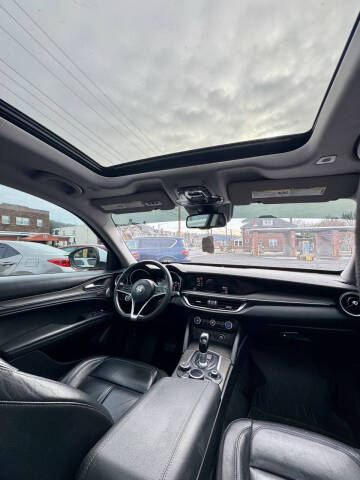 2018 Alfa Romeo Stelvio Ti