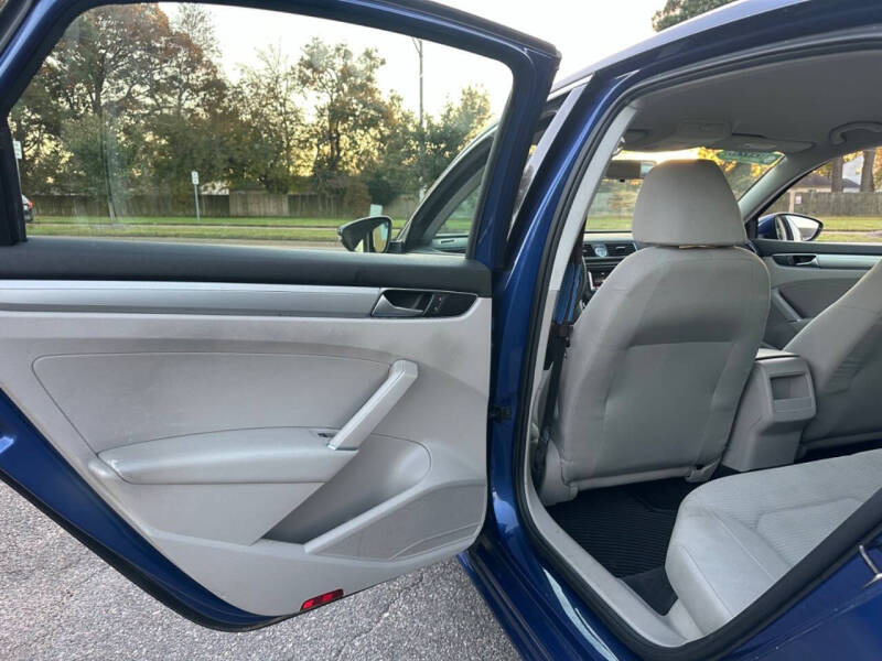 2016 Volkswagen Passat 1.8T S