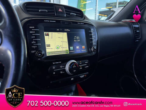 2015 Kia Soul +
