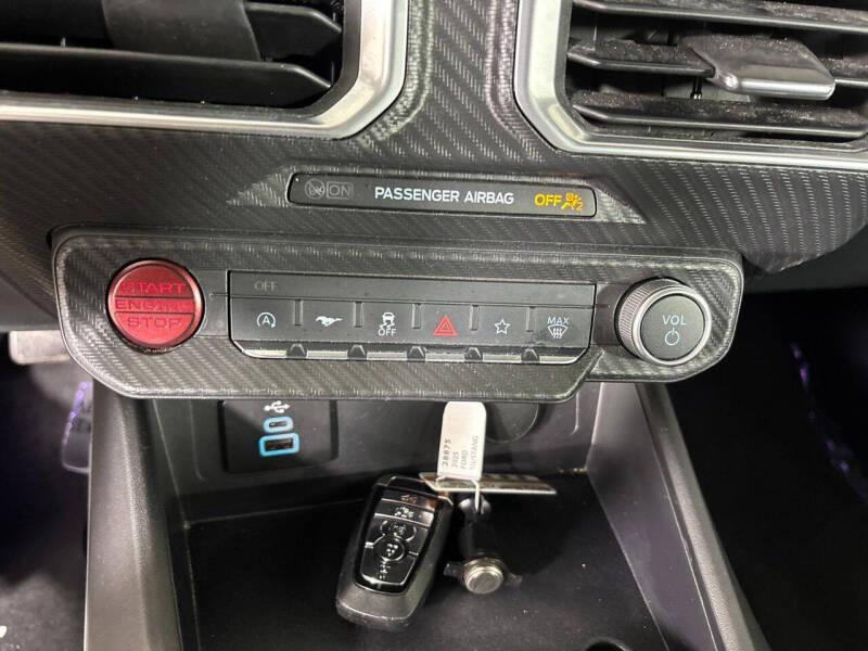 2025 Ford Mustang EcoBoost Premium