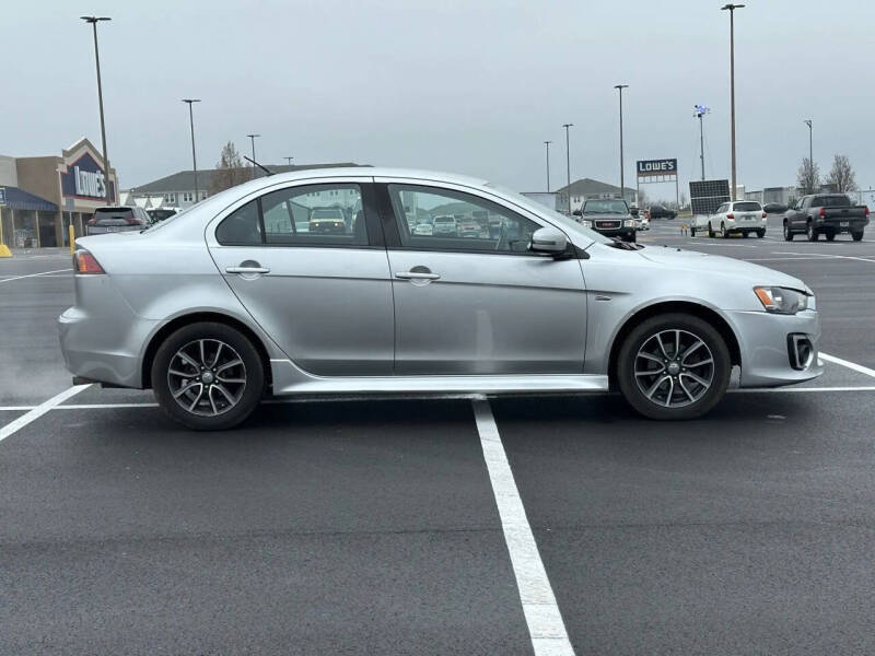 2017 Mitsubishi Lancer
