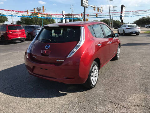 2013 Nissan LEAF S