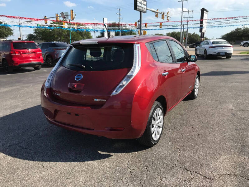 2013 Nissan LEAF S